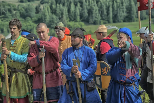 Ludzie na Międzynarodowy Festiwal historii wojskowości — Zdjęcie stockowe