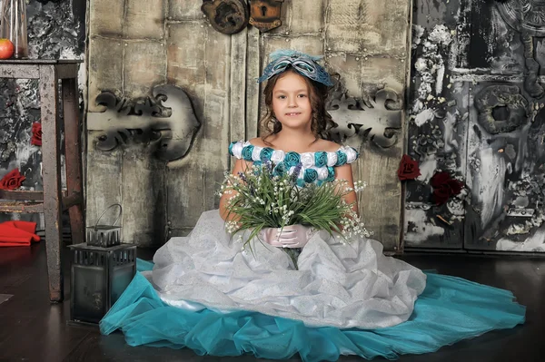 Vintage retrato de menina — Fotografia de Stock