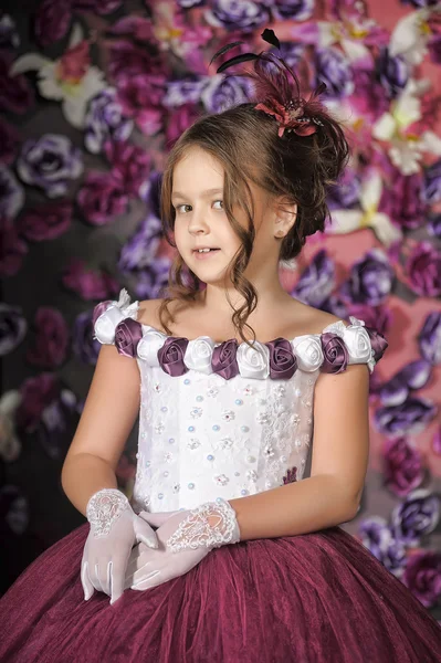 Vintage portrait of girl — Stock Photo, Image