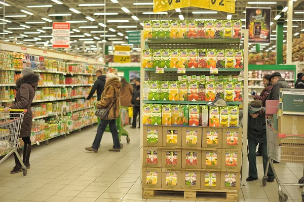 Supermercado Auchan — Foto de Stock