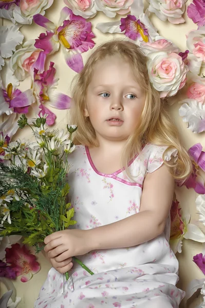 Retrato de niña —  Fotos de Stock