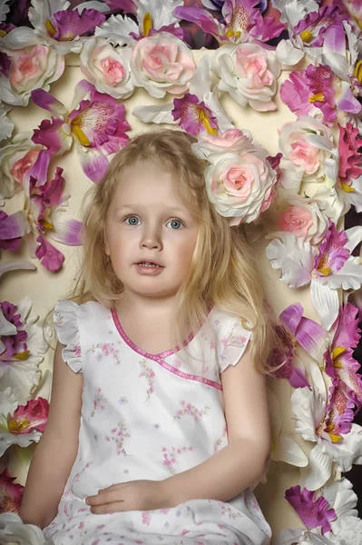 Retrato de niña — Foto de Stock