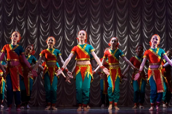 Taniec indyjski — Zdjęcie stockowe