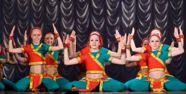 Индийский танец — стоковое фото