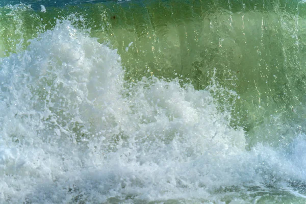 Κύματα Κατά Μήκος Της Ακτής Κατά Διάρκεια Μιας Καταιγίδας Στη — Φωτογραφία Αρχείου