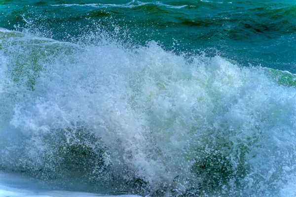 Onde Lungo Costa Durante Una Tempesta Sul Mar Nero — Foto Stock