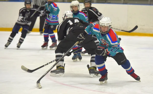 Rosja Sankt Petersburg 2019 Dzieci Grające Hokeja Otwartym Turnieju Dla — Zdjęcie stockowe