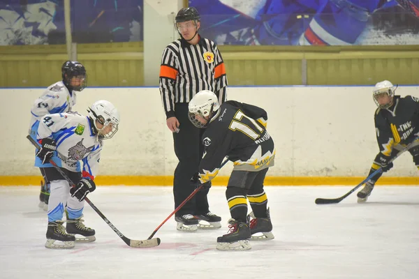 Russie Saint Pétersbourg 2019 Les Enfants Jouent Hockey Tournoi Ouvert — Photo