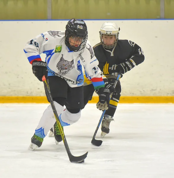 Rusya Petersburg 2019 Çocuklar Açık Hokey Turnuvasında Hokey Oynuyorlar — Stok fotoğraf