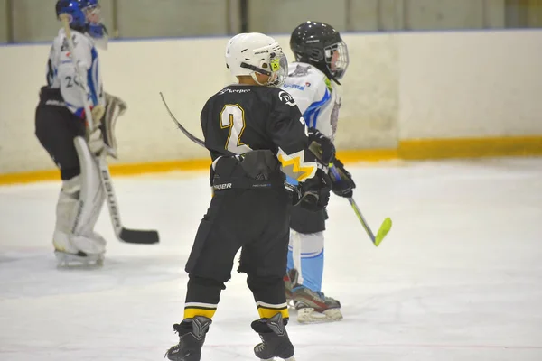 Russie Saint Pétersbourg 2019 Les Enfants Jouent Hockey Tournoi Ouvert — Photo