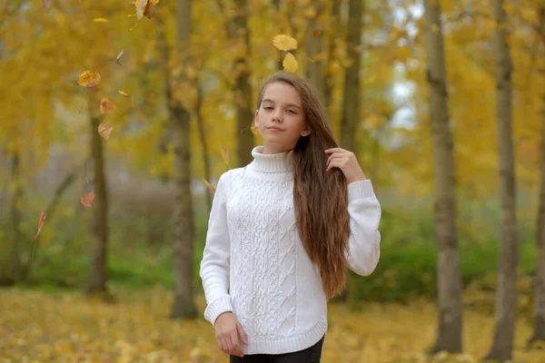 Young Girl Brunette Child White Sweater Autumn Park — Stock Photo, Image