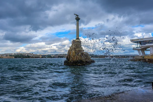 Crimeia Sebastopol 2021 Monumento Aos Navios Afundados Uma Tempestade — Fotografia de Stock