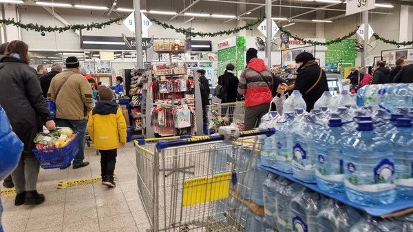Rosja Sankt Petersburg 2021 Sklepy Supermarkecie Podczas Epidemii Koronawirusa — Zdjęcie stockowe