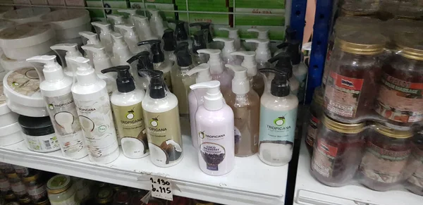 Thailand Pattaya 2019 Kosmetikprodukte Den Regalen Eines Thailändischen Supermarktes — Stockfoto