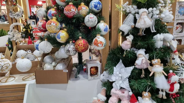 Rússia São Petersburgo 2021 Brinquedos Natal Venda Supermercado — Fotografia de Stock