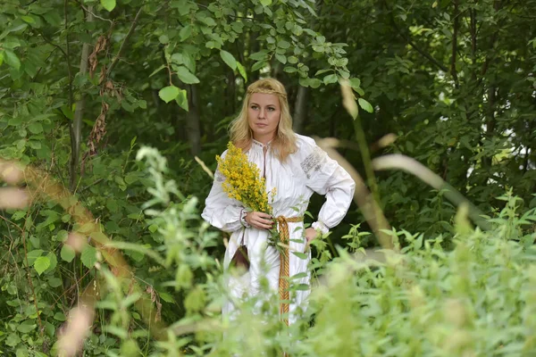 Blonde Woman White Slavic Shirt Greenery Summer — Stockfoto