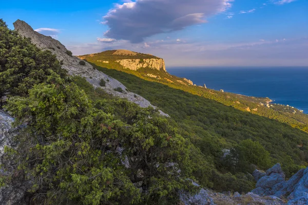 Τοπία Της Κριμαίας Θάλασσα Βουνά Και Λόφοι — Φωτογραφία Αρχείου