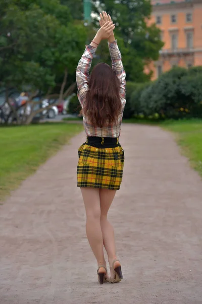 Slender Pretty Brunette Girl Plaid Blouse Skirt City Street — Stock Photo, Image