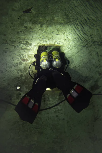 Budapeşte 'de Kobanya Madeni' nde dalgıç