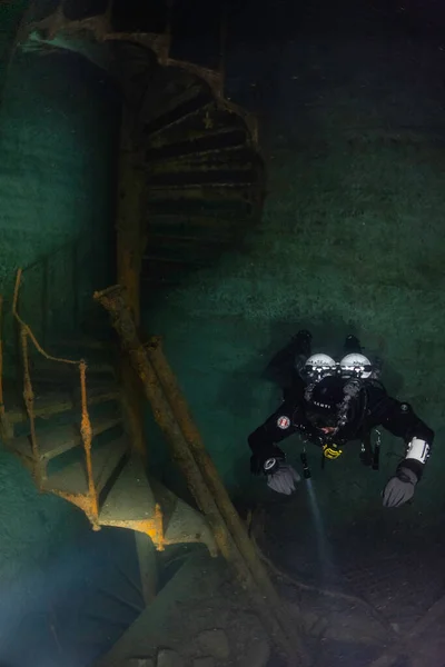 Budapeşte 'de Kobanya Madeni' nde dalgıç