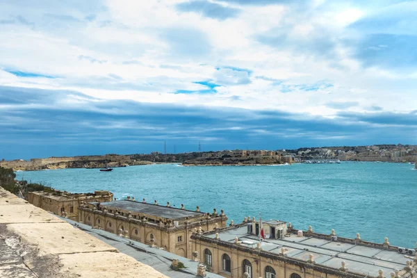 Malta Valetta 'da bina 