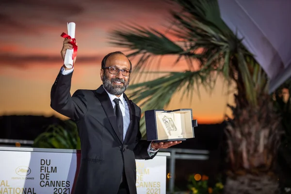 Cannes Frankrike Juli 2021 Asghar Farhadi Poserar Med Grand Prix — Stockfoto