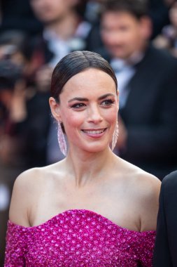 CANNES, FRANCE - 17 Mayıs 2022: Berenice Bejo 