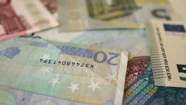 Rachunki za euro i wyraz zaufania — Wideo stockowe