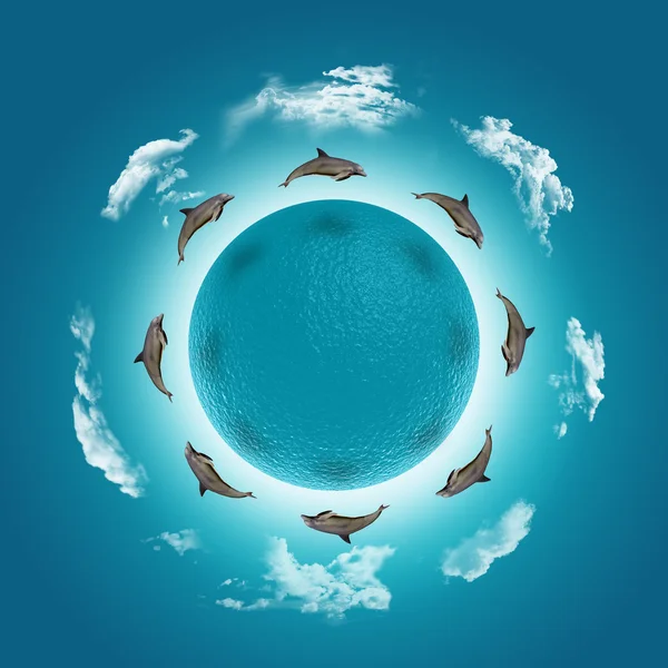3D визуализация водного шара с прыгающими дельфинами и облаками — стоковое фото