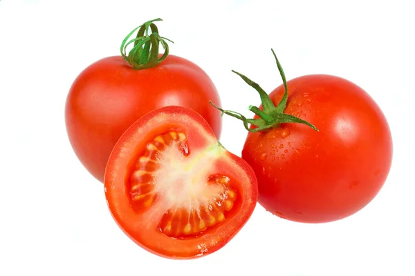 Tomates frescos isolados a branco — Fotografia de Stock