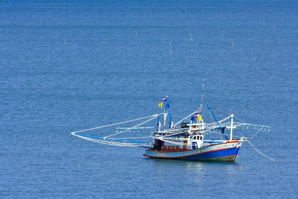 Bateau de pêche thaï — Photo