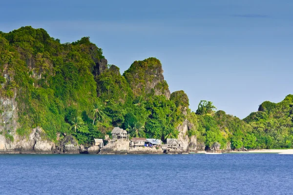Tropický ostrov vzdálený v oceánu — Stock fotografie