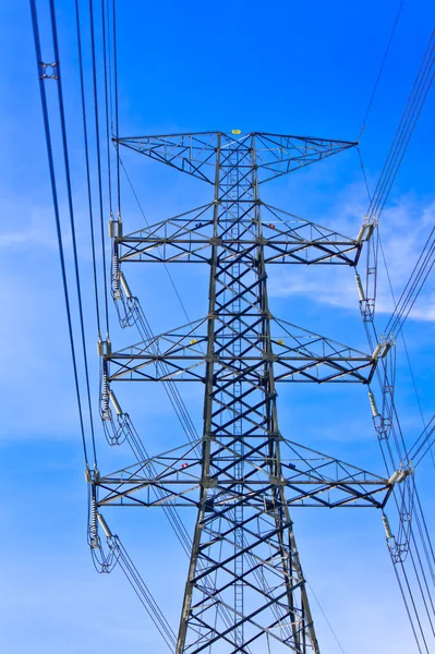 Pylons de eletricidade — Fotografia de Stock