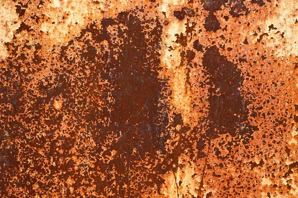 Rostige Metallplatten - grunziger Industriebau-Hintergrund — Stockfoto