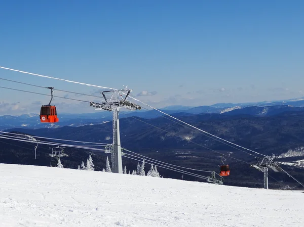 Une station de ski alpin Sheregesh — Photo