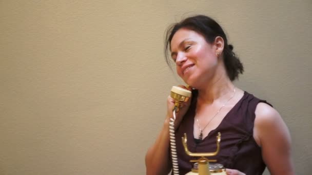 Woman on an Old Retro Style Telephone — Stock Video