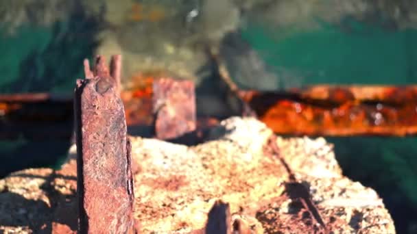 Muñeca de agua de muelle de acero industrial — Vídeos de Stock