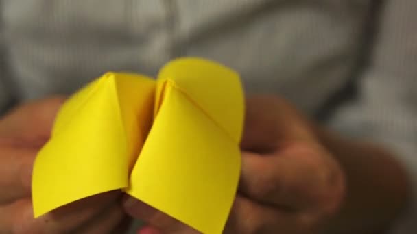 Origami spelet rabatt 20 procent — Stockvideo