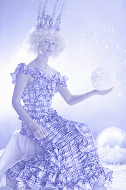 kar ve İMKB Kraliçe