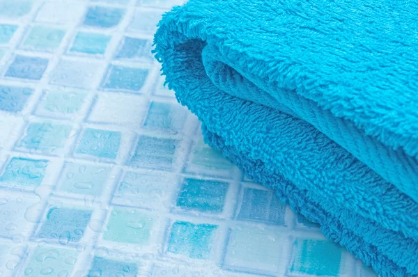 Handdoeken in de badkamer — Stockfoto
