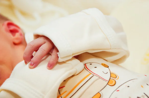 Newborn baby — Stock Photo, Image