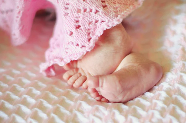 Newborn baby feet — Stock Photo, Image