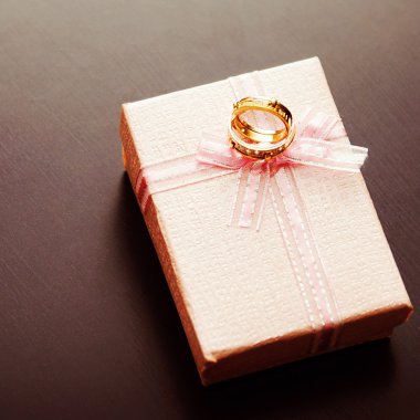 Evlilik yüzükleri.