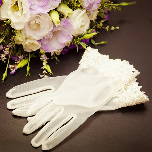 Bridal gloves — Stock Photo, Image