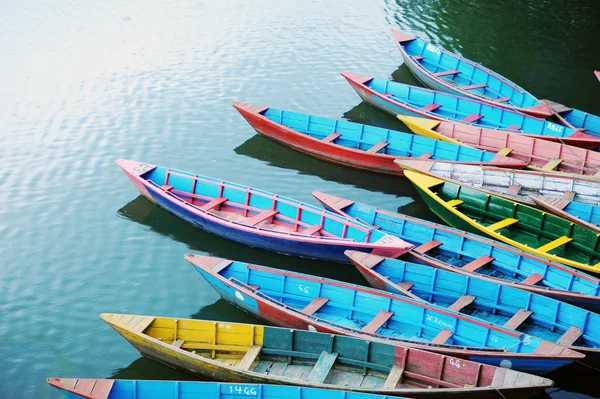 Colorful tour boats — Stock Photo, Image