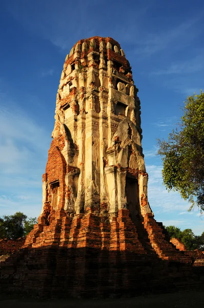 Oude wat in thailand — Stockfoto