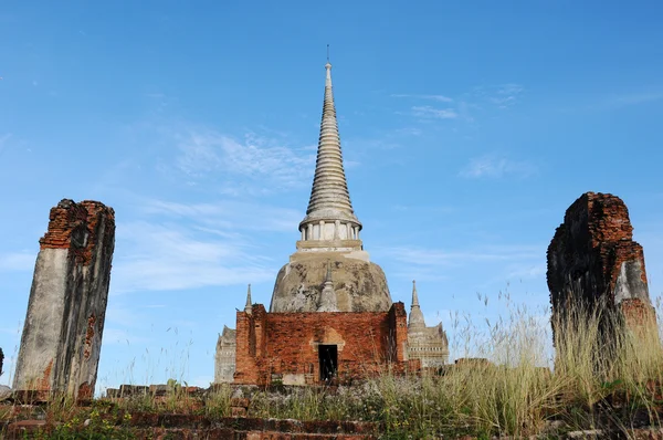 Ancient wat in Thailand — Stock Photo, Image