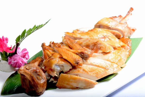 Kinesisk mat: rostad kyckling — Stockfoto