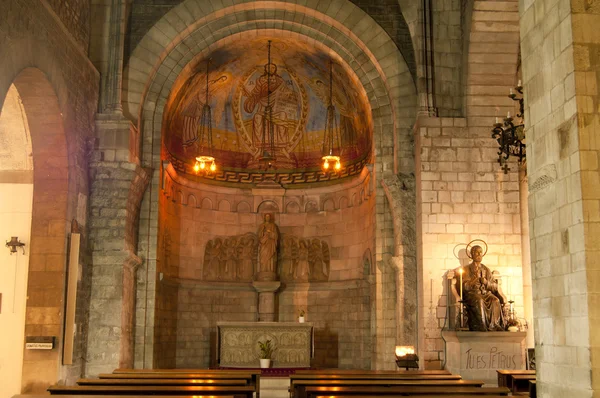 All'interno della Chiesa di Sant Pere de les Puel.les — Foto Stock
