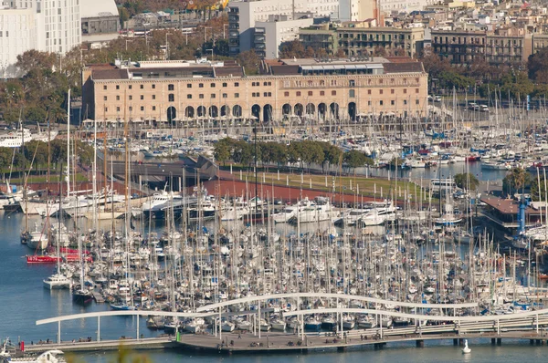 Vista sul porto turistico di Barcellona — Foto Stock